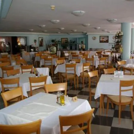 Sunrise Hotel Pefki